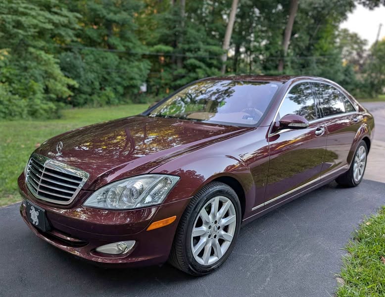 2007 Mercedes-Benz S-Class - S 550 4MATIC Sedan 4D