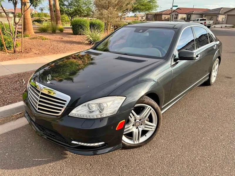 2013 Mercedes-Benz S-Class - S 550 Sedan 4D