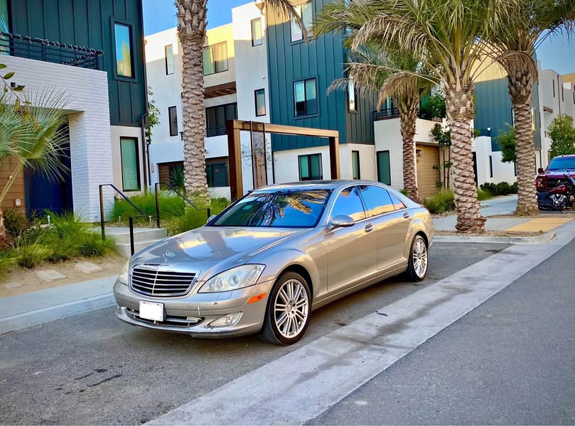 2007 Mercedes-Benz S-Class - S 550 Sedan 4D