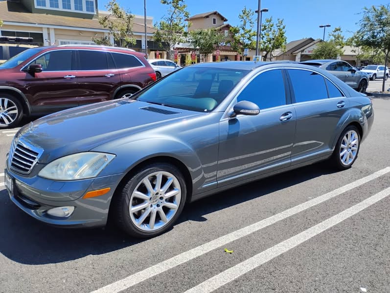 2008 Mercedes-Benz S-Class - S 550 4MATIC Sedan 4D