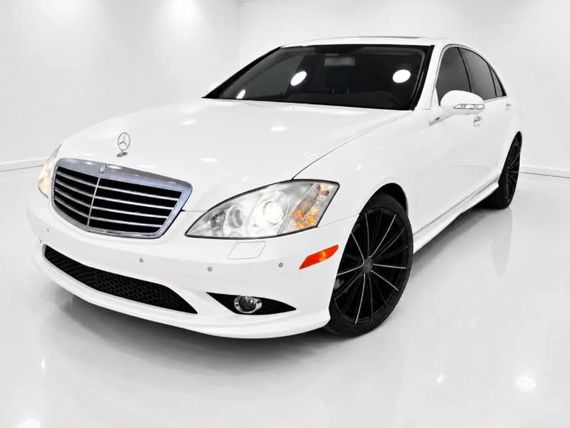 2009 Mercedes-Benz S-Class - S 550 4MATIC Sedan 4D