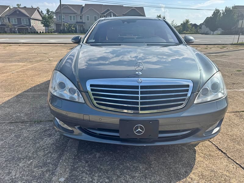 2007 Mercedes-Benz S-Class - S 550 Sedan 4D