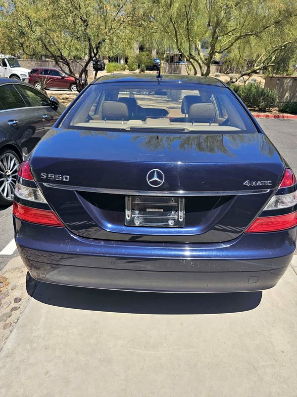 2008 Mercedes-Benz S-Class - S 550 4MATIC Sedan 4D