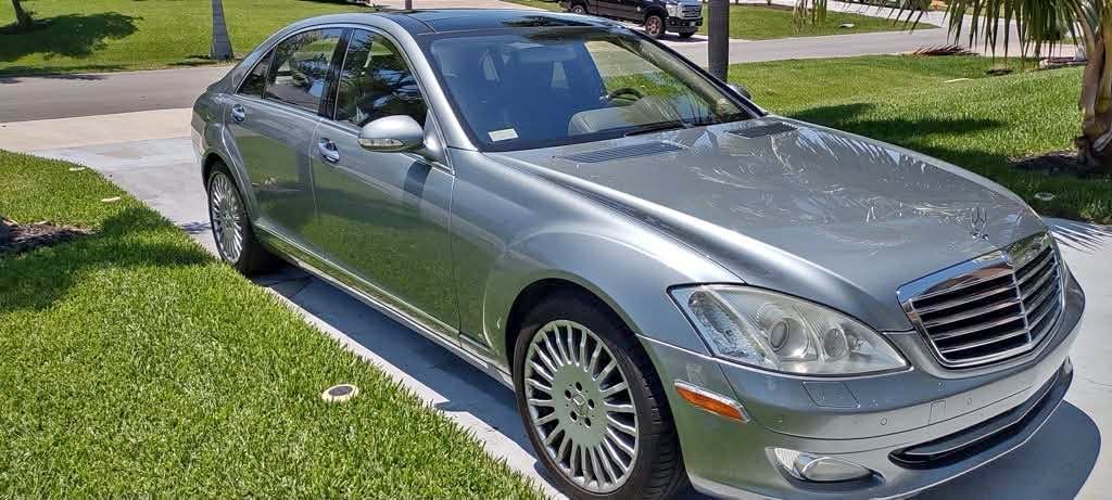 2007 Mercedes-Benz S-Class - S 550 Sedan 4D