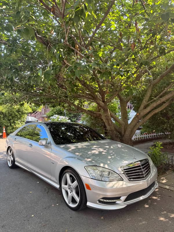 2013 Mercedes-Benz S-Class - S 550 Sedan 4D