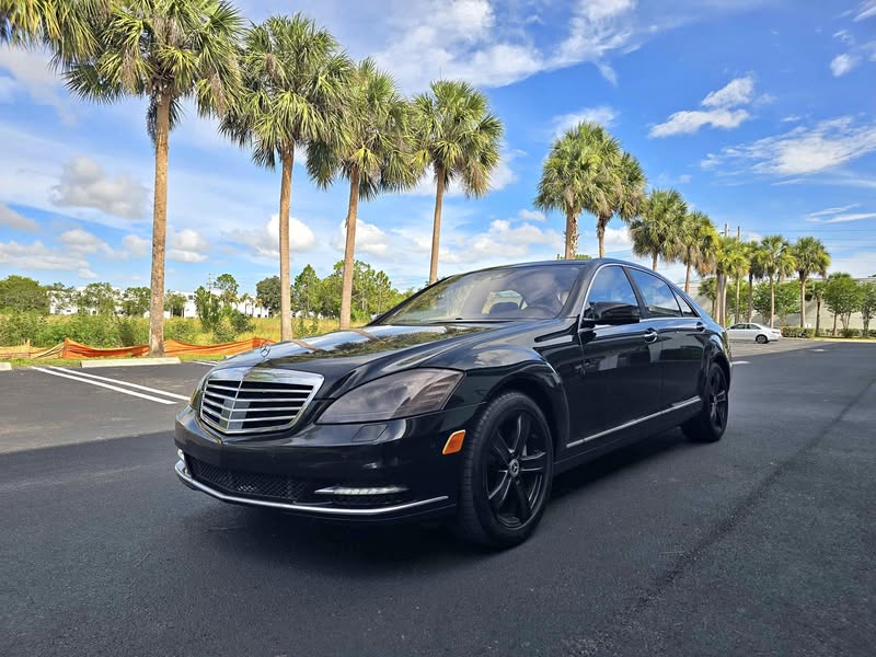 2010 Mercedes-Benz S-Class