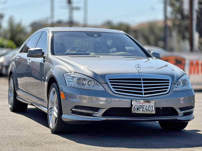 2012 Mercedes-Benz S-Class - S 550 Sedan 4D