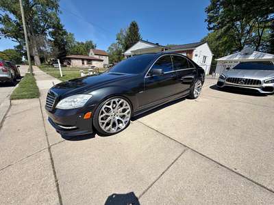 2012 Mercedes-Benz S-Class - S 550 4MATIC Sedan 4D