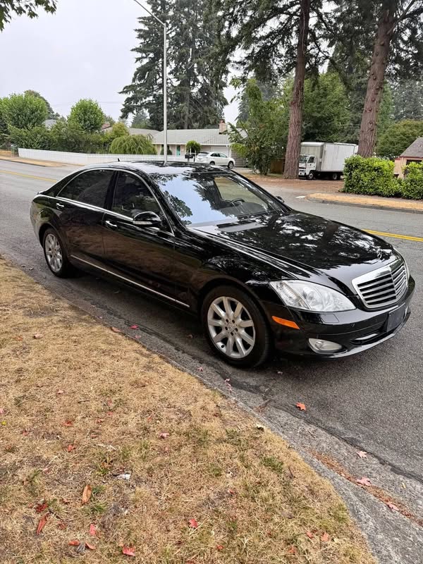 2007 Mercedes-Benz S-Class - S 550 4MATIC Sedan 4D