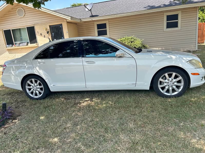 2007 Mercedes-Benz S-Class - S 550 Sedan 4D