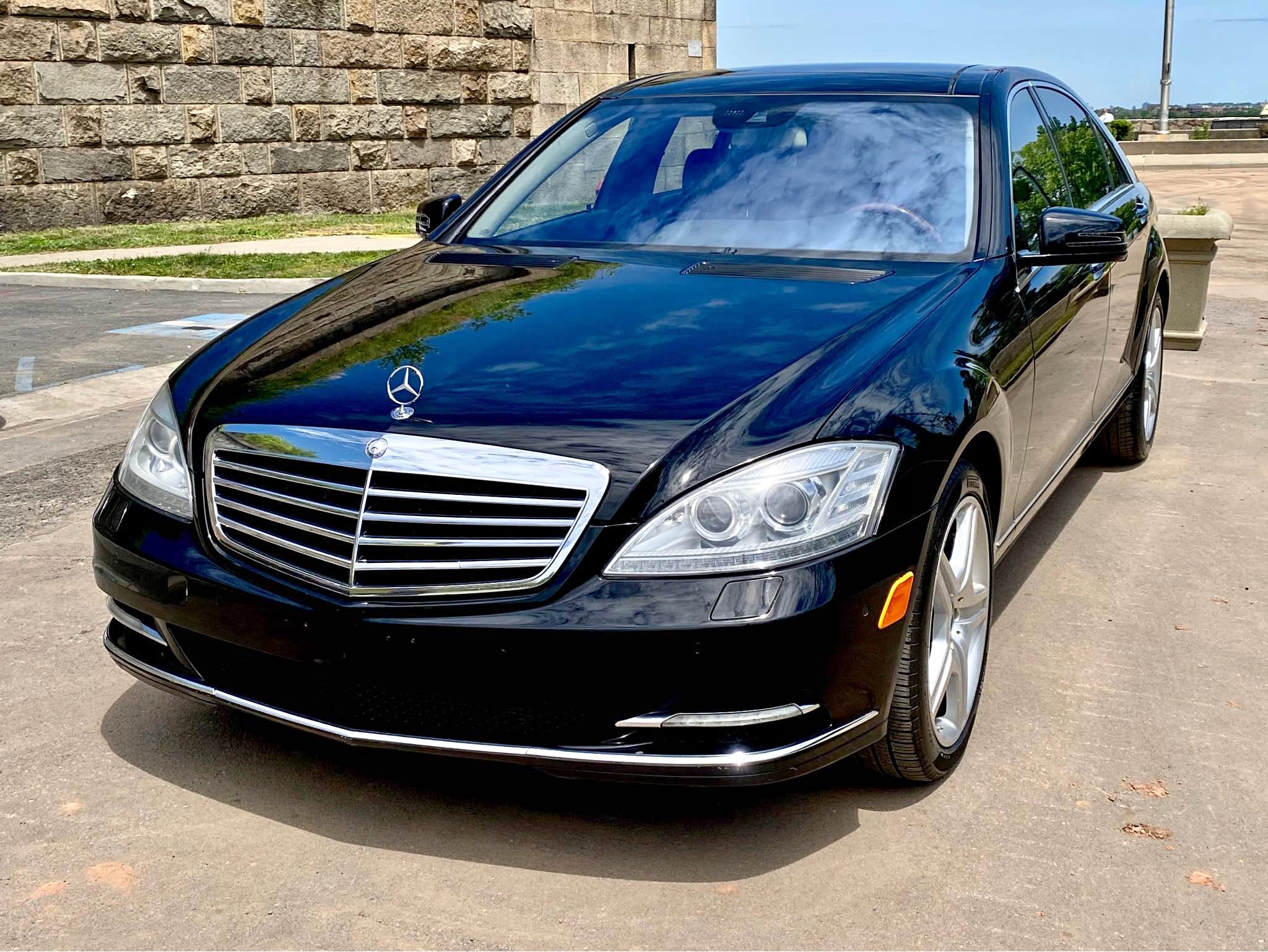 2013 Mercedes-Benz S-Class - S 550 4MATIC Sedan 4D