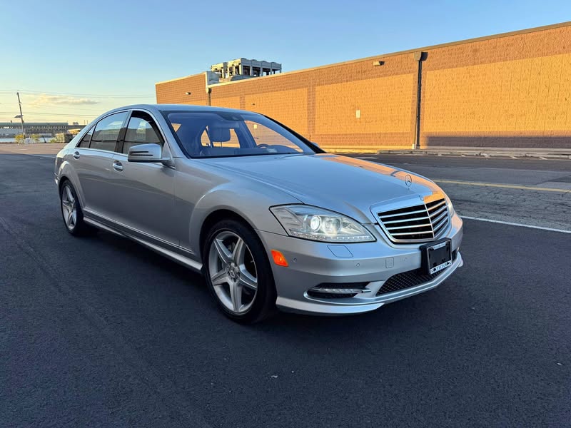 2010 Mercedes-Benz S-Class - S 550 Sedan 4D