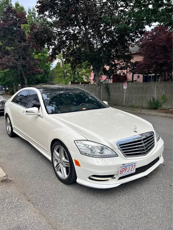 2013 Mercedes-Benz S-Class - S 550 Sedan 4D