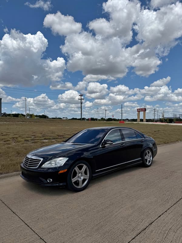 2008 Mercedes-Benz S-Class - S 550 Sedan 4D