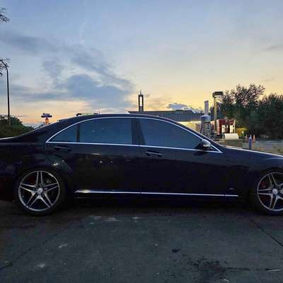 2008 Mercedes-Benz S-Class - S 550 4MATIC Sedan 4D