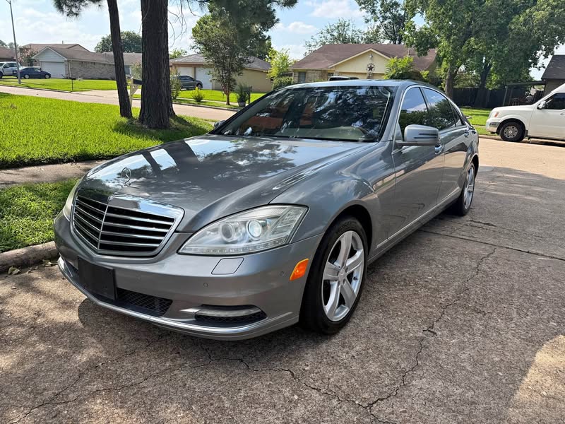 2011 Mercedes-Benz S-Class - S 550 Sedan 4D