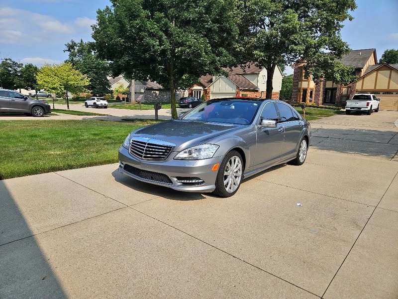 2013 Mercedes-Benz S-Class S 550 4MATIC Sedan 4D