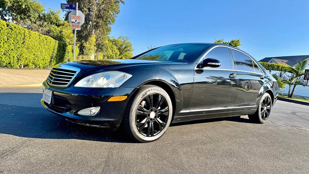 2010 Mercedes-Benz S-Class - S 550 Sedan 4D