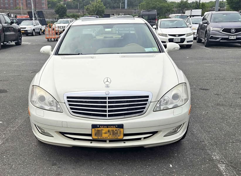 2009 Mercedes-Benz S-Class - S 550 4MATIC Sedan 4D