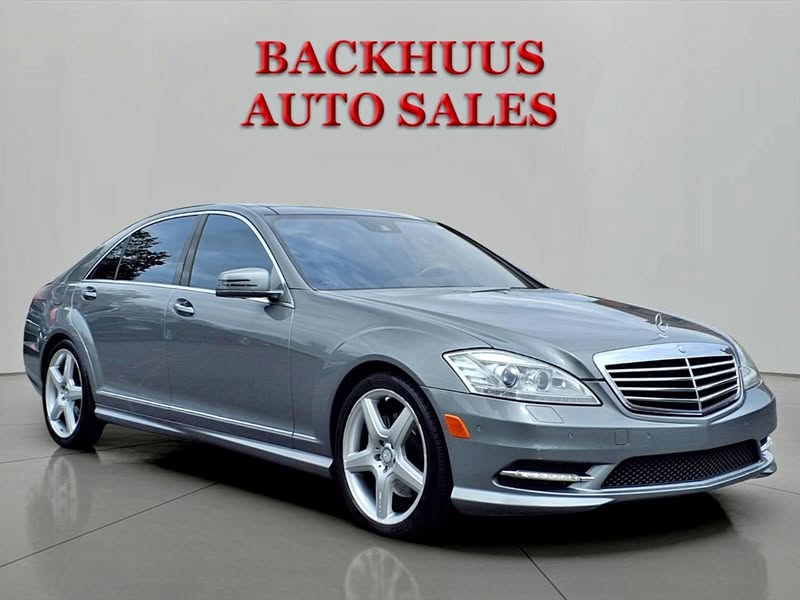 2011 Mercedes-Benz S-Class S 550
