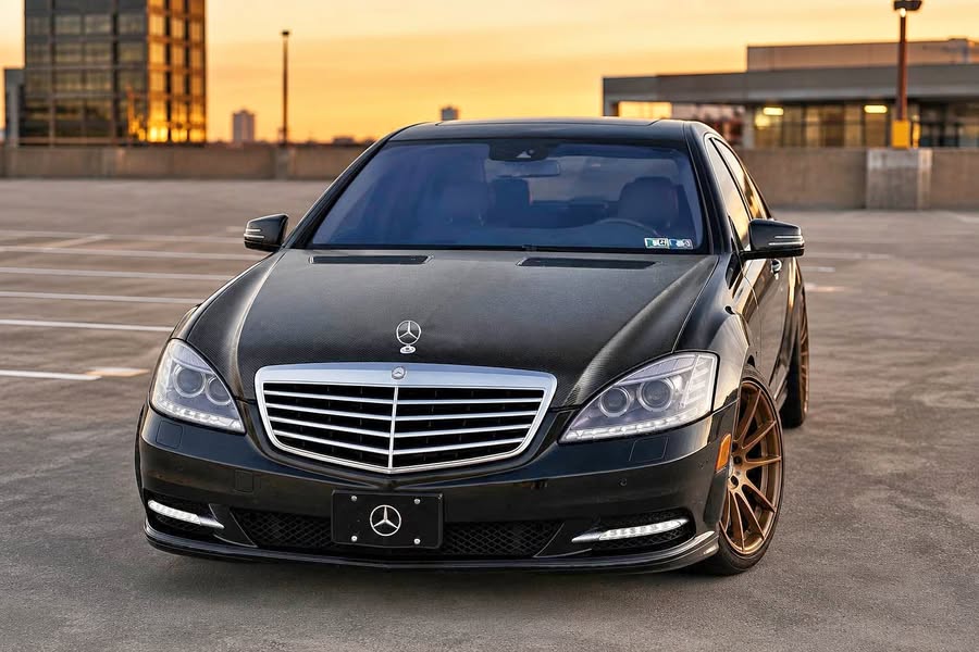 2013 Mercedes-Benz S-Class - S 550 4MATIC Sedan 4D