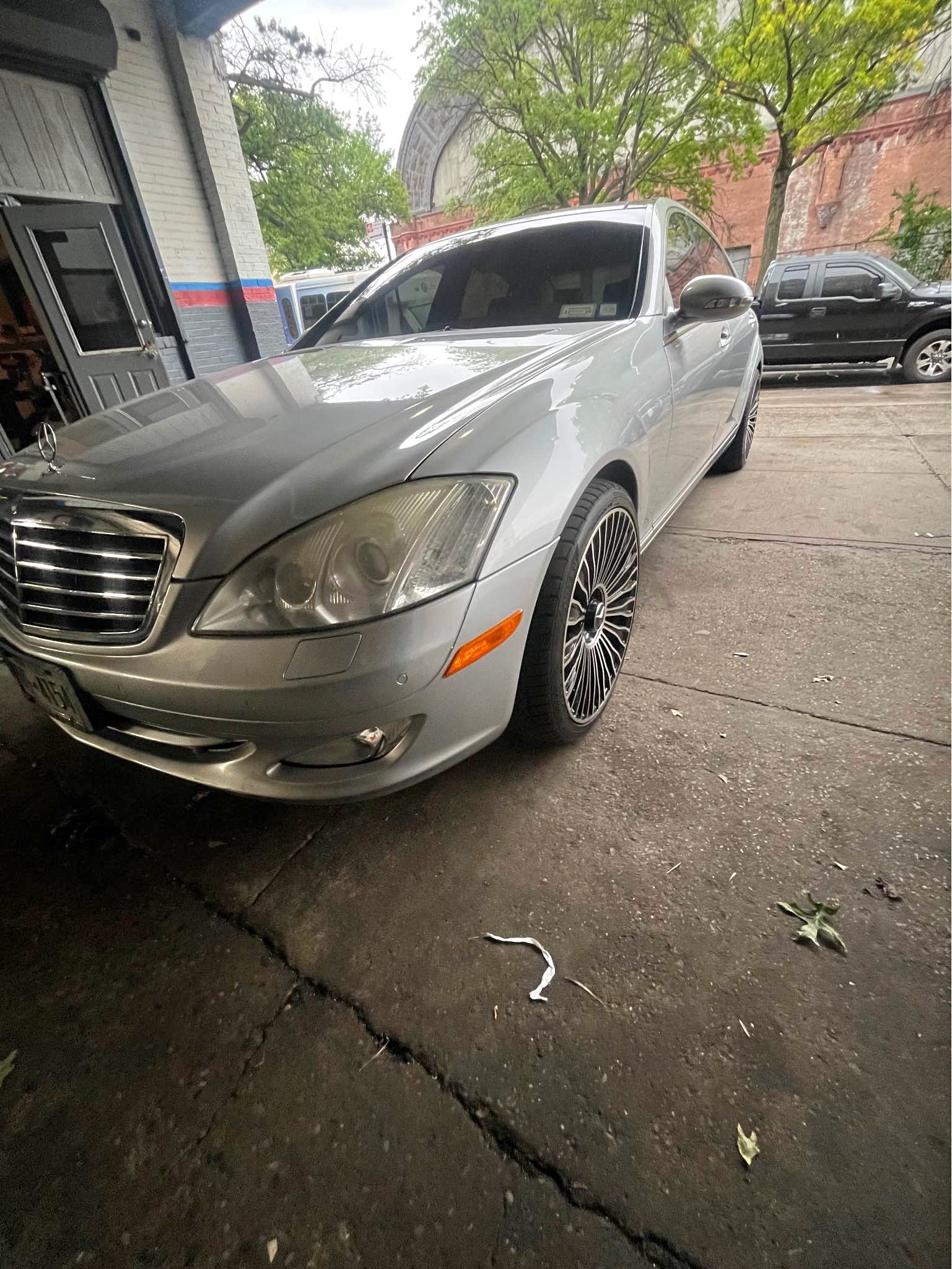 2013 Mercedes-Benz S-Class - S 550 4MATIC Sedan 4D
