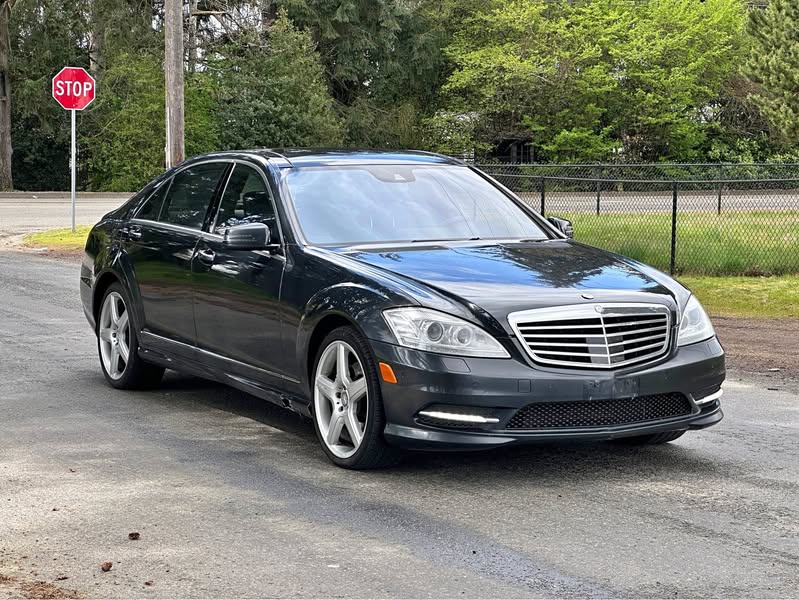 2011 Mercedes-Benz S-Class - 550