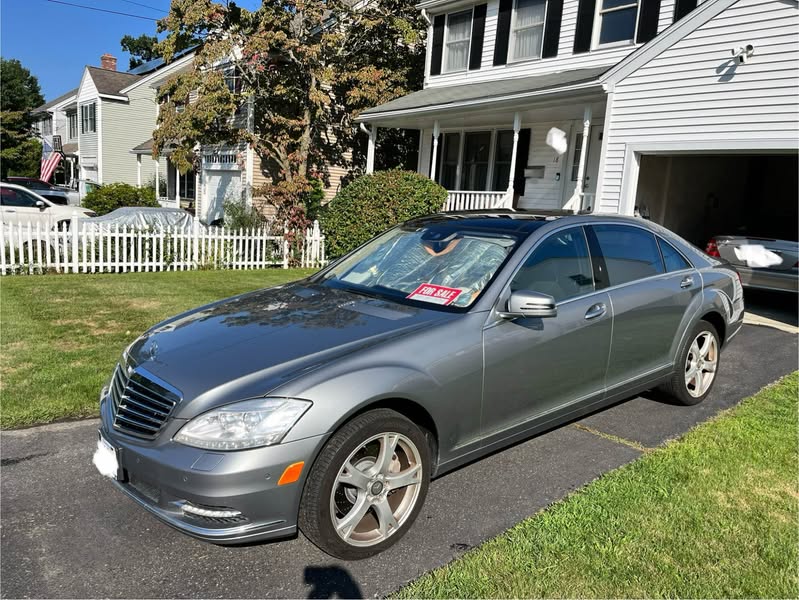 2013 Mercedes-Benz S-Class - S 550 4MATIC Sedan 4D