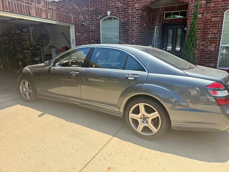 2007 Mercedes-Benz S-Class - S 550 Sedan 4D