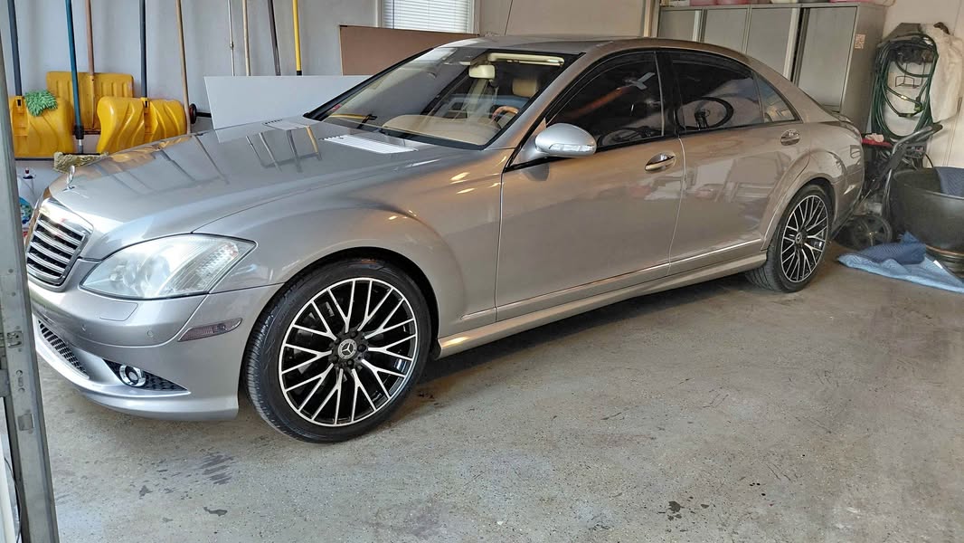 2008 Mercedes-Benz S-Class - S 550 Sedan 4D