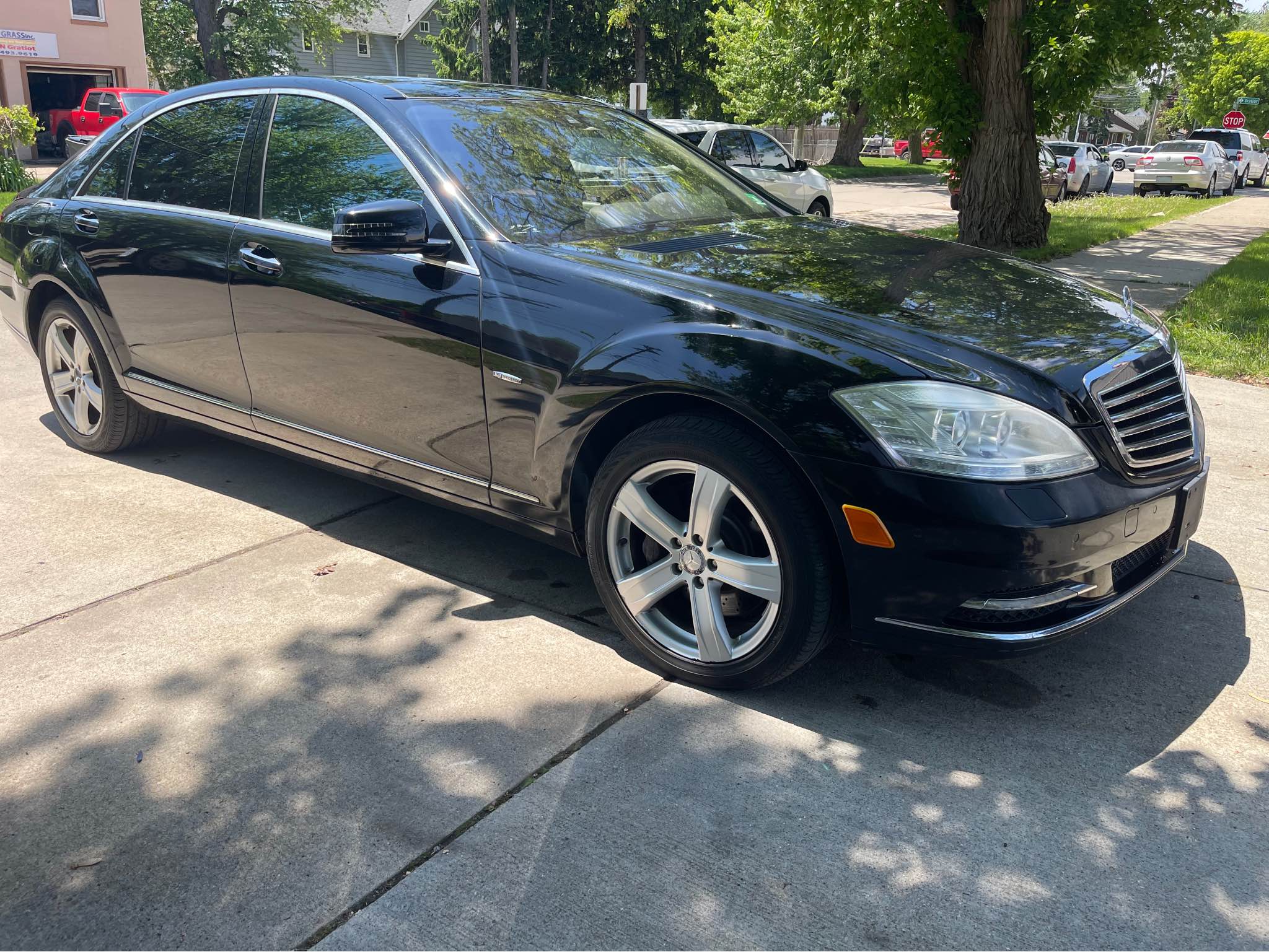 2012 Mercedes-Benz S-Class - S 550 4MATIC Sedan 4D