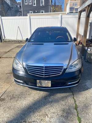 2010 Mercedes-Benz S-Class - S 550 4MATIC Sedan 4D