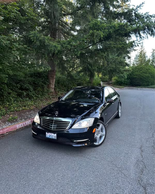 2012 Mercedes-Benz S-Class - S 350D Sedan 4D