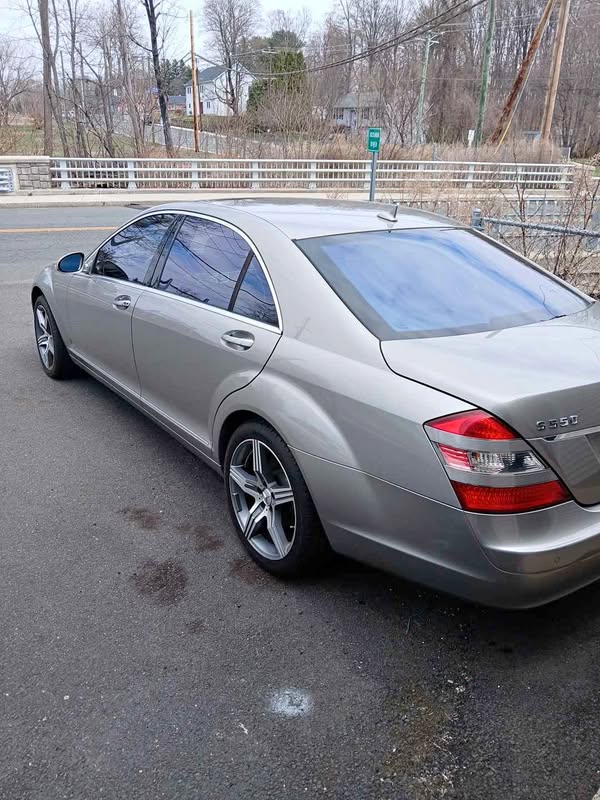 2008 Mercedes-Benz S-Class - S 550 4MATIC Sedan 4D