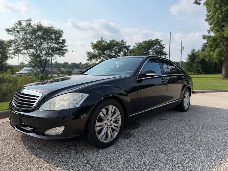 2009 Mercedes-Benz S-Class - S 550 4MATIC Sedan 4D