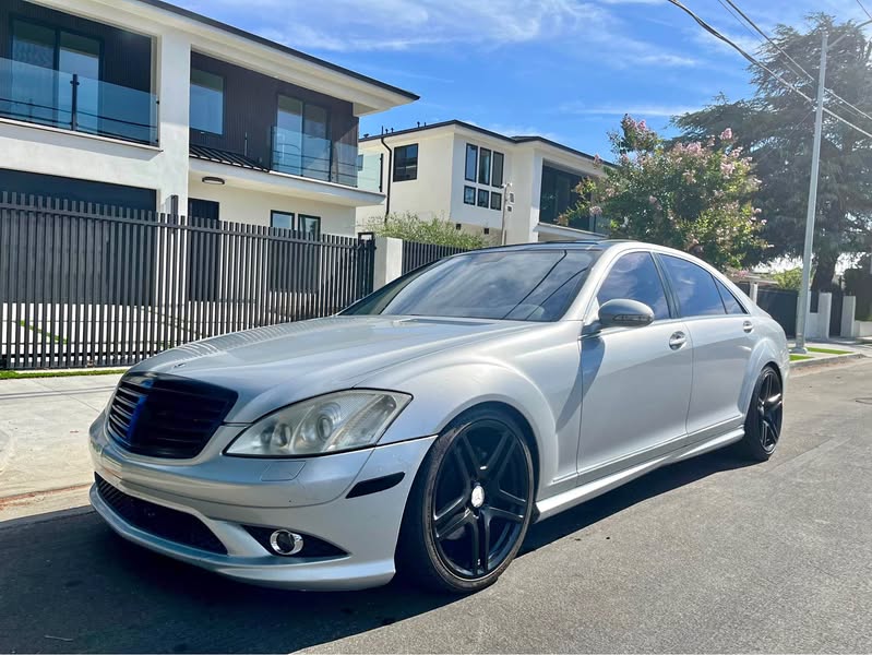 2008 Mercedes-Benz S-Class - S 550 Sedan 4D