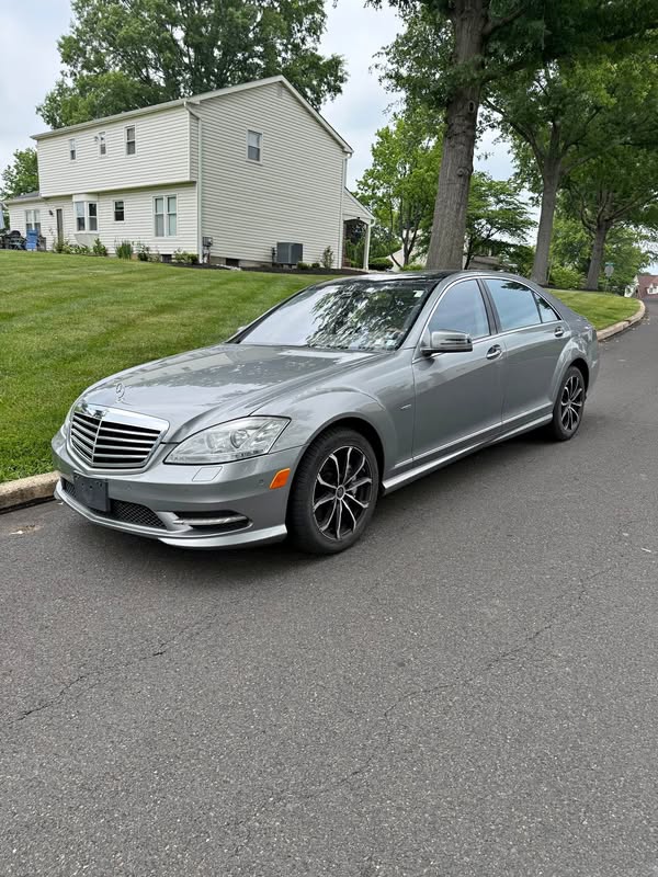 2012 Mercedes-Benz S-Class - S 500 4MATIC Sedan 4D