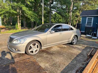 2007 Mercedes-Benz S-Class - S 550 4MATIC Sedan 4D