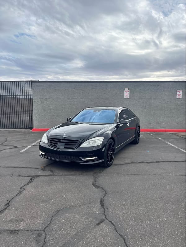 2013 Mercedes-Benz S-Class - S550
