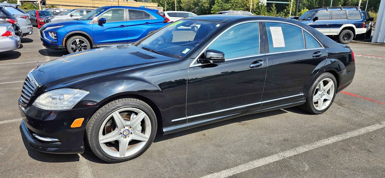 2011 Mercedes-Benz S-Class - S 550 Sedan 4D
