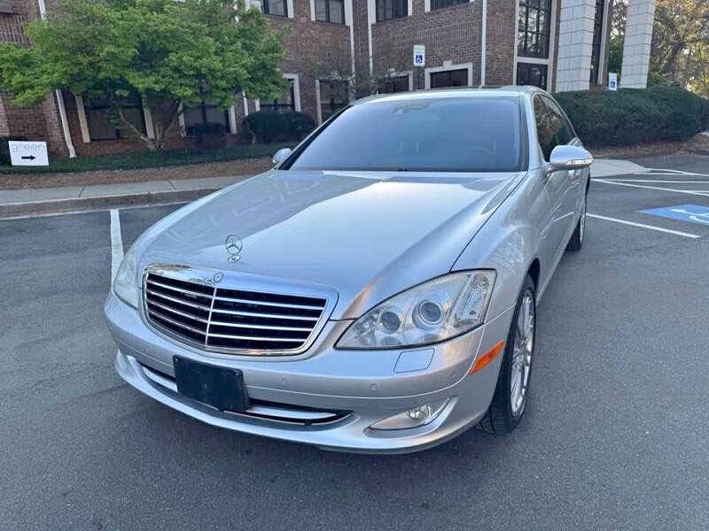 2009 Mercedes-Benz S-Class - S 500 4MATIC Sedan 4D