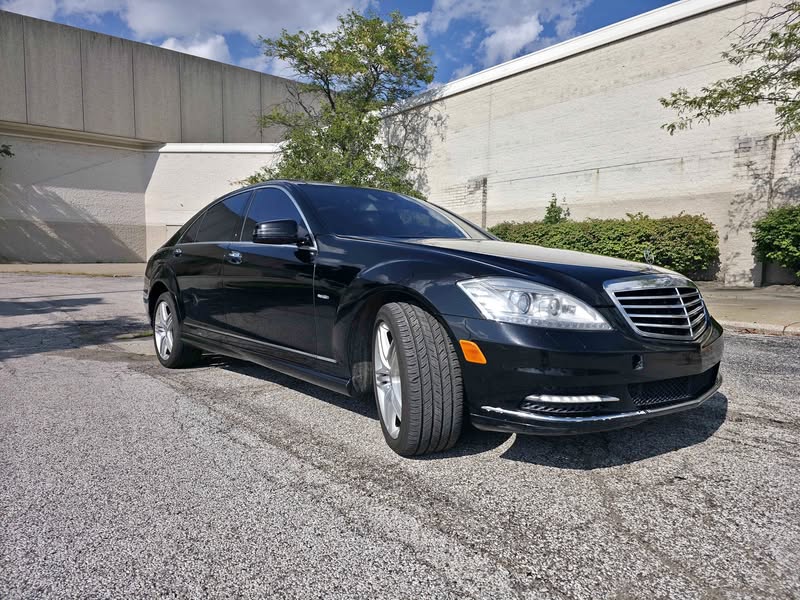 2013 Mercedes-Benz S-Class - S 500 4MATIC Sedan 4D