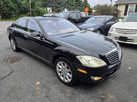 2008 Mercedes-Benz S-Class - S 550 4MATIC Sedan 4D