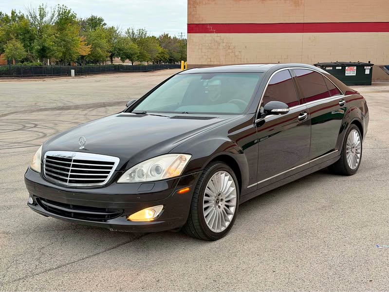 2007 Mercedes-Benz S-Class - S 550 4MATIC Sedan 4D