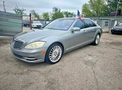 2010 Mercedes-Benz S-Class - S 550 Sedan 4D