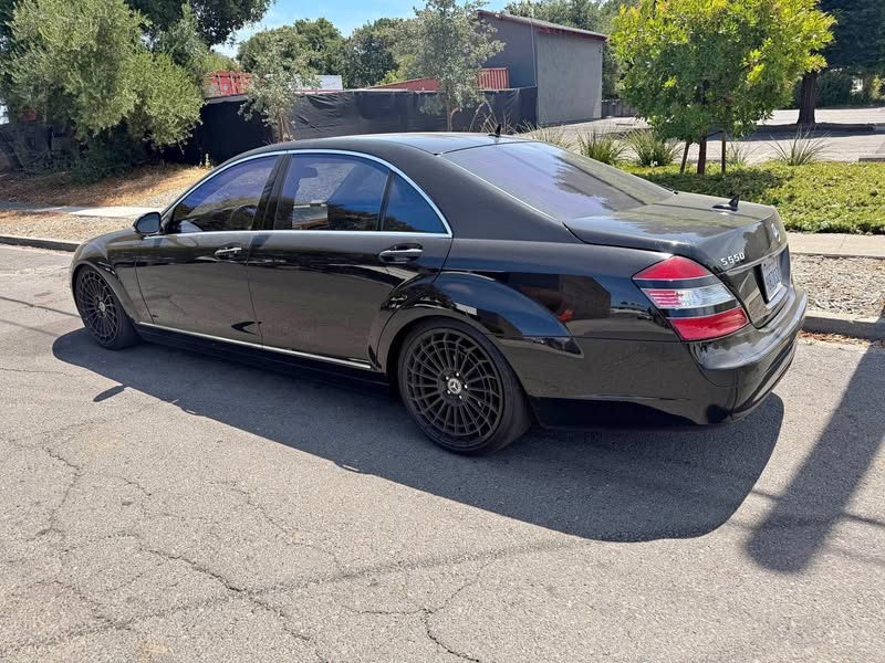 2007 Mercedes-Benz S-Class - S 550 Sedan 4D