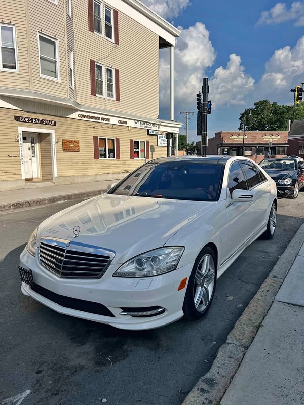2013 Mercedes-Benz S-Class - S 550 Sedan 4D