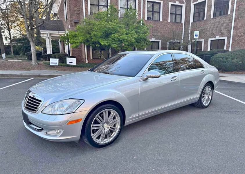 2009 Mercedes-Benz S-Class - S 550 4MATIC Sedan 4D