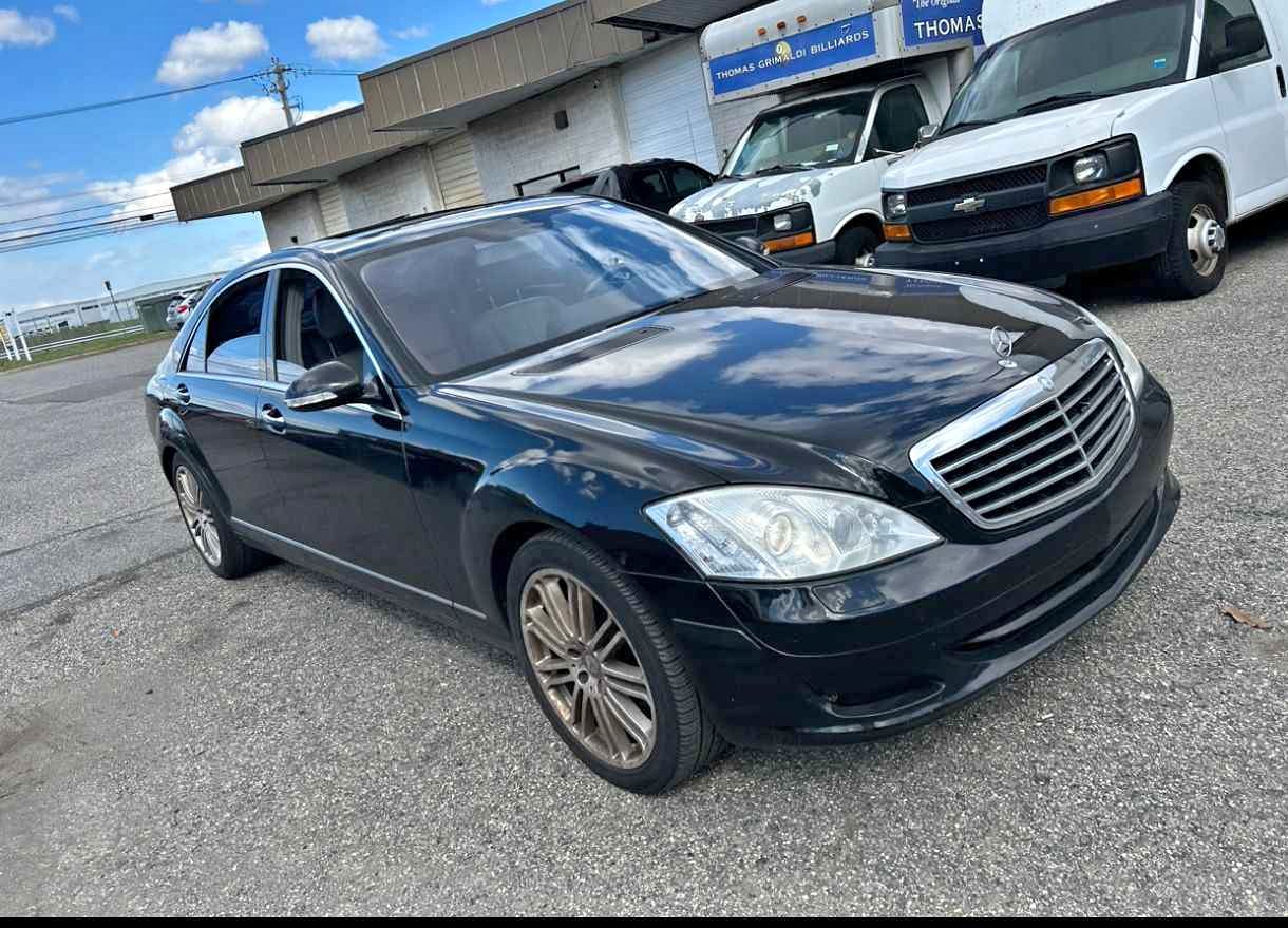 2008 Mercedes-Benz S-Class - S 550 4MATIC Sedan 4D