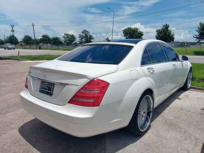 2007 Mercedes-Benz S-Class - S 550 Sedan 4D